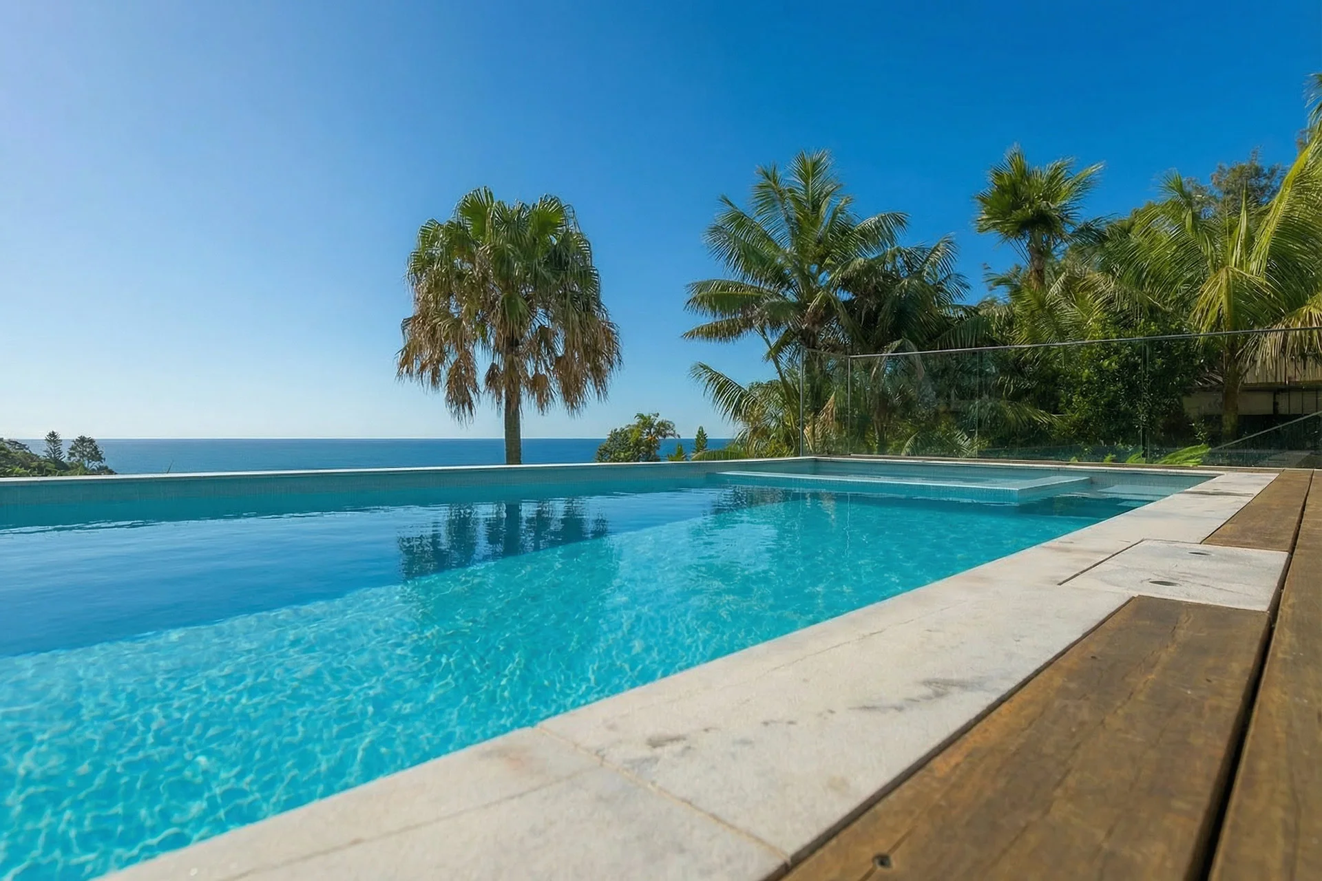 Pool Cleaning Freshwater Beach Sydney