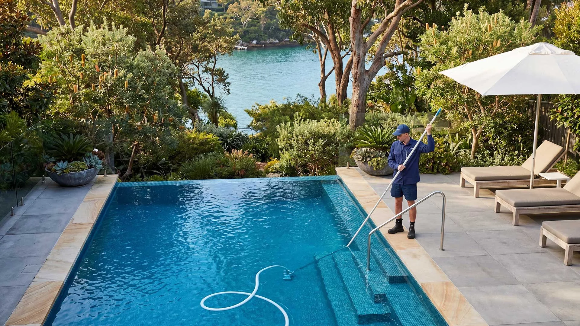 Northbridge Pool being serviced